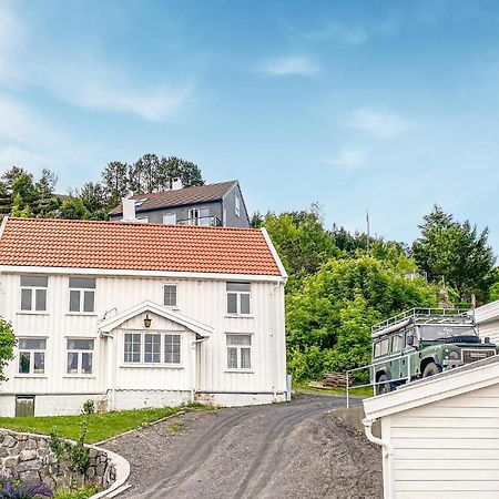 Awesome Home In Kristiansund With House Sea View Eksteriør billede