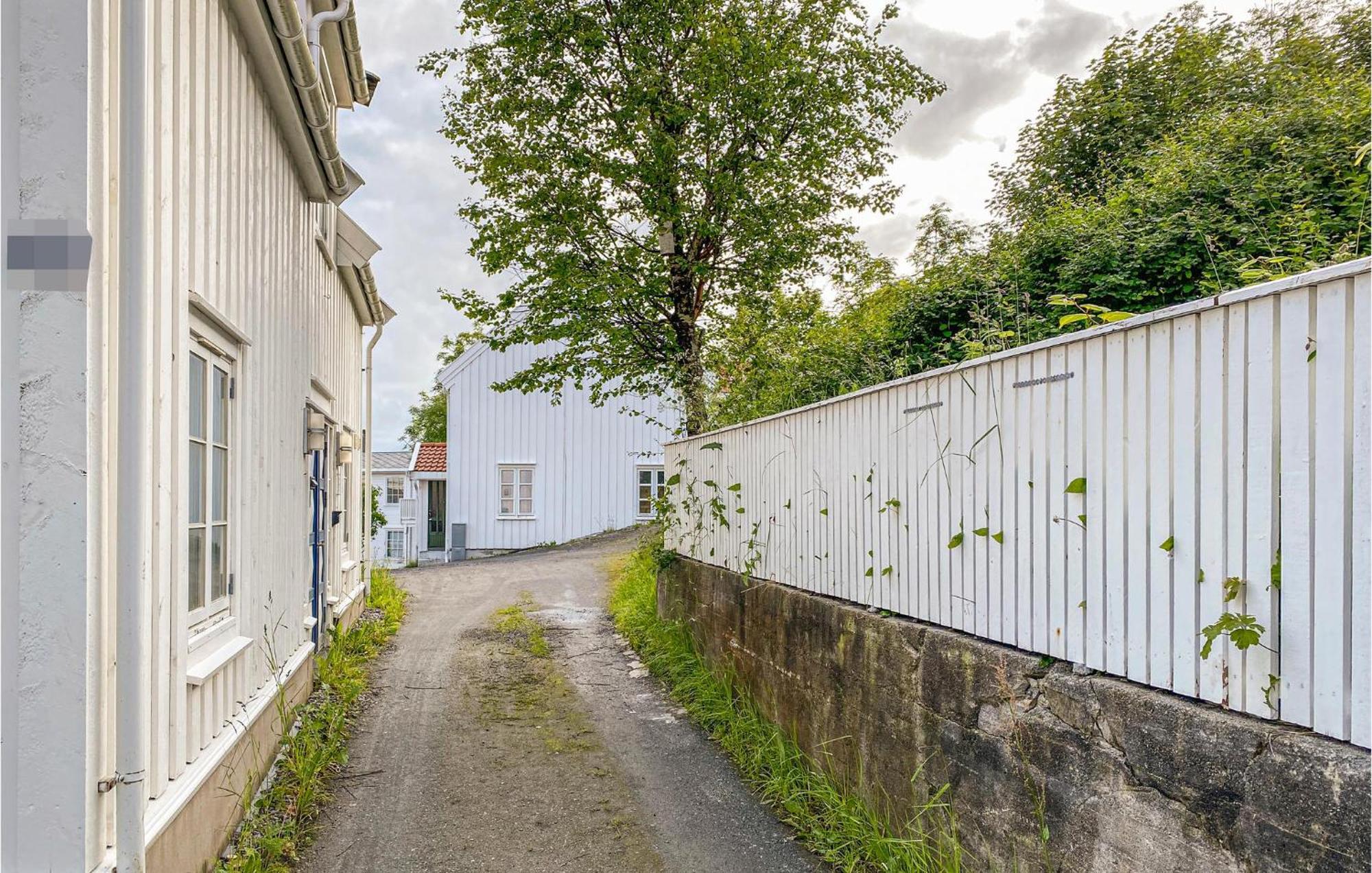 Awesome Home In Kristiansund With House Sea View Eksteriør billede